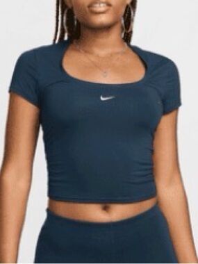 Nike Sportswear Chill Knit Top